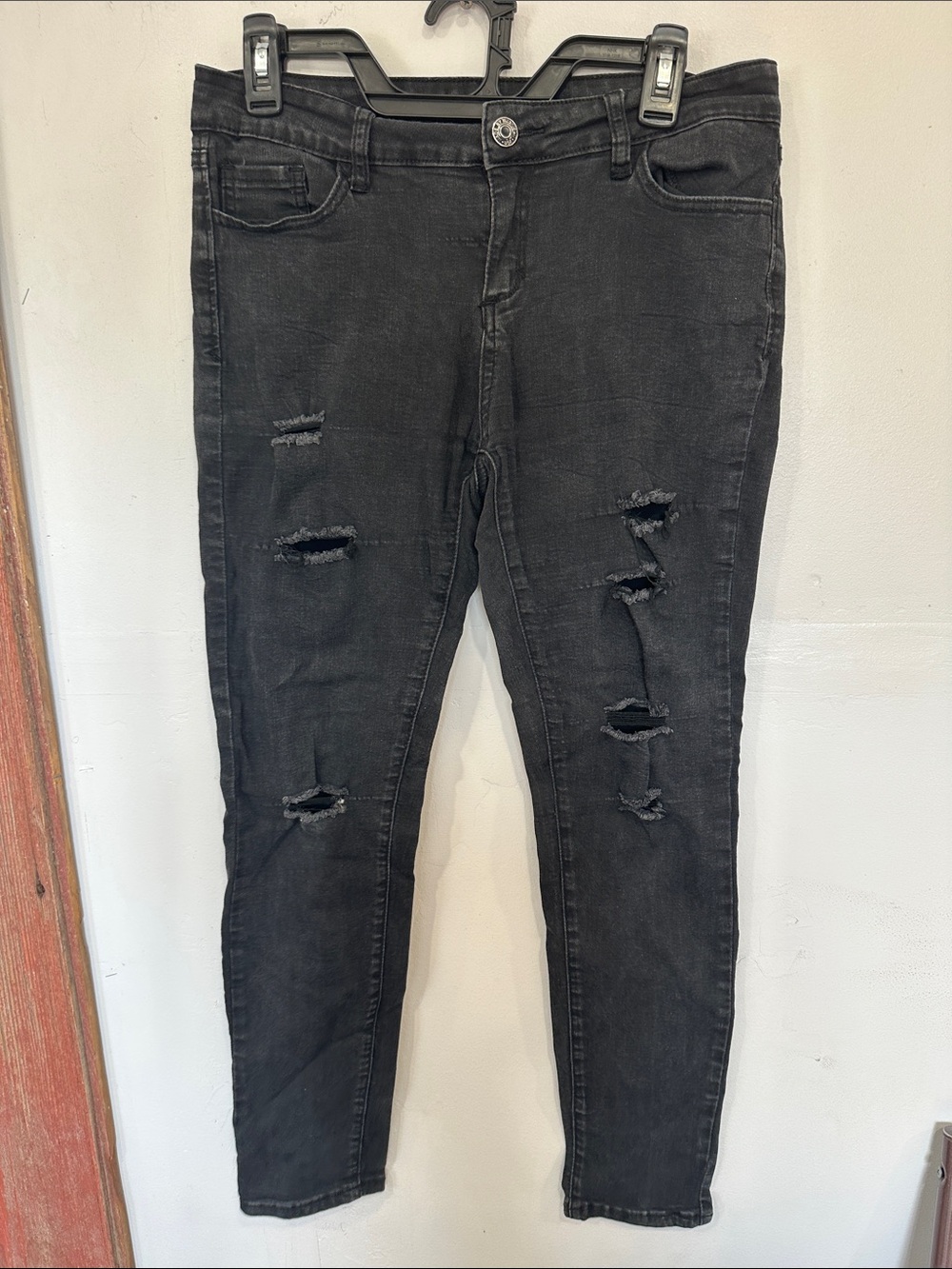 Wax Jean Women's Black Ripped Skinny Jeans